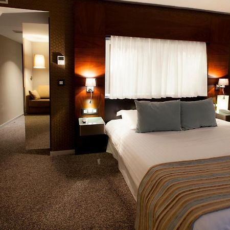 Alysson Hotel Олорон-Сент-Мари Экстерьер фото